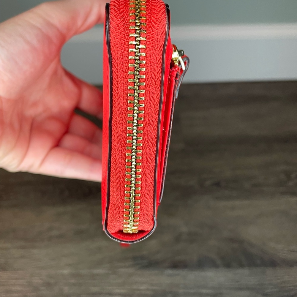 Kate Spade Wristlet Wallet - Picture 4 of 13